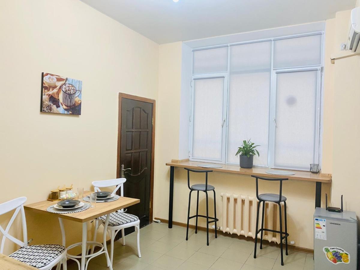 Like Home Rooms Almaty Exterior photo